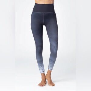 NWT Sol & Mane Mudra Legging